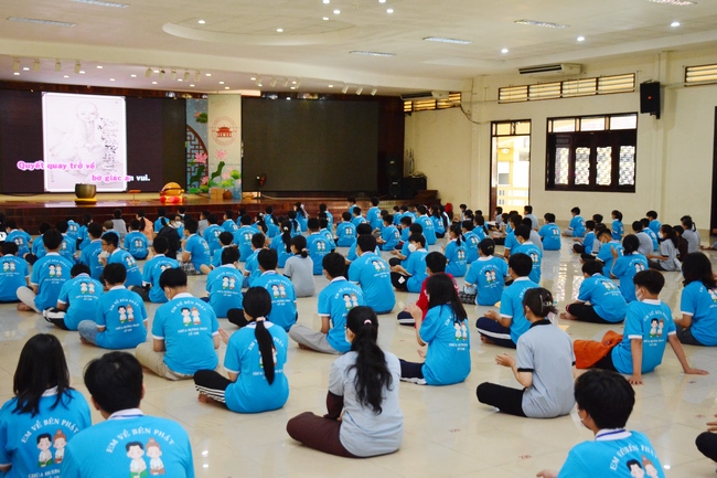 Khóa tu thanh thiếu niên